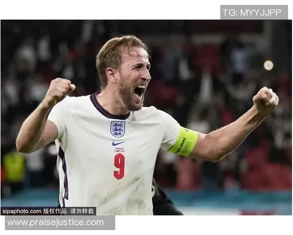 麦金尼的传奇旅程：从默默无闻到闪耀赛场的足球巨星之路