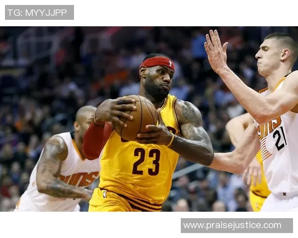 骑士与勇士激战正酣腾讯网全程直播精彩瞬间回顾