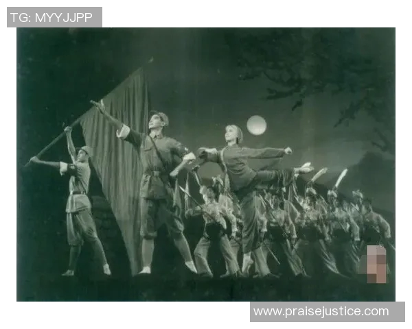 鲁尔邓的历史变迁与文化影响探讨：从工业革命到现代社会的演变